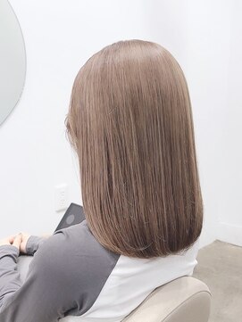 ビルド(build) ブリーチ/ミルクティー/グレージュ/ニュアンス/新越谷/南越谷