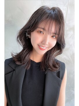 チャンドット(chan.) ≪chan.≫くびれレイヤー美髪グレージュ