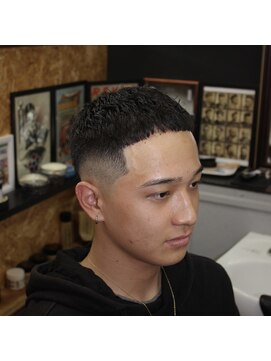 グラウンドタイガー(GROUNDTIGER) バーストクロップ