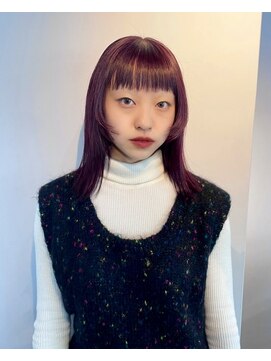 ワンインチ(1 inch) レッドカラー/前髪カット/髪質改善/ツヤ髪/美髪/モテカラー