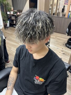 スケッチ(SKETCH) マッシュ、ツイストスパイラルパーマ