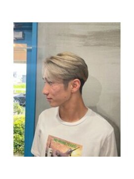 ヘアアンドビューティー クローバー(Hair&Beauty Clover) グレージュカラー