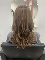 トゥーレ(Tule)&nbsp;白髪ぼかしシークレットハイライト