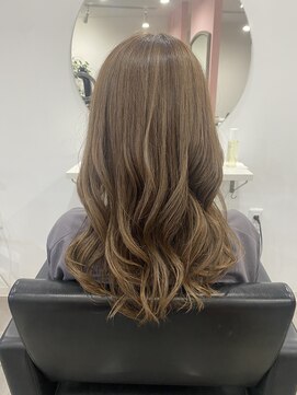 白髪ぼかしシークレットハイライト