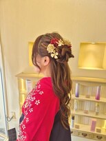 リノ(Lino)&nbsp;卒業式ヘアアレンジ