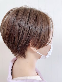 ポノ(Pono)の写真/ショートにしたいけど不安…そんなあなたに☆骨格・髪質・クセを見極めた顔周りのカットもお任せください☆