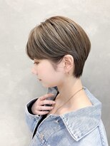 トルネード(TORNADO) 大人ショートマッシュ 可愛い ベージュカラー ブリーチ K02-08