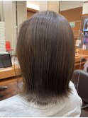 アッシュベージュ