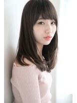 フローラ(FLORA)&nbsp;オン眉バングxプルっとまとまりセミロング