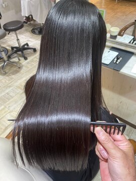 アミューズ(amuse) 横浜、関内で叶う美髪/髪質改善縮毛矯正/酸性縮毛矯正/髪質予防