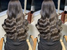 ハイトーンだけではなく韓国風透明感カラーもお任せ下さい♪