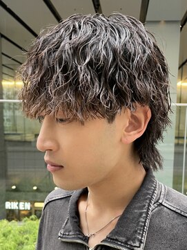 ロンド ローガン 名駅(Lond LOGAN) 【Lond LOGAN亀井】メンズツイストスパイラル　縦落ちパーマ