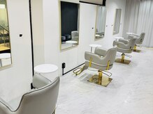 ファボ 心斎橋アメ村店(Fav)の雰囲気（経験豊富なスタッフがお客様に馴染むエクステをご提案【心斎橋】）