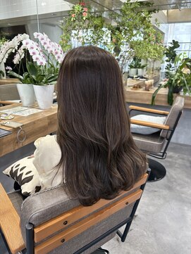 ティティ(TiTi) ブリーチなしカラーミルクティーベージュ[TiTi_栗林れい]