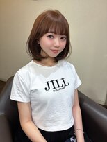 ピヌ(pinue)&nbsp;【pinue】ブリーチなしシナモンベージュ×ワンカールボブ