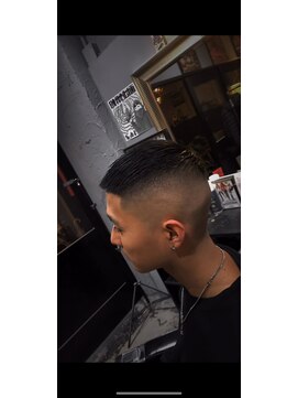 エーピーティートアウエスト(APT. TOR WEST) crop