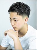 MEN'Sツーブロックスタイルメンズバーバーカット
