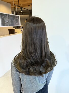 ライリー(riley) オリーブグレージュ