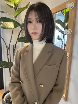 ヌープヘアーアイス(NUUP.hair ici) ◎大人可愛いオリーブグレージュ透明感ミディ