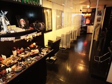 ゆったりリラックスできる雰囲気です♪アクセサリーも豊富！