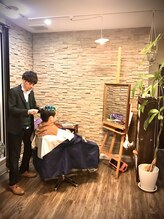 クラフトオブヘアーサニー(craft of hair Sunny 32)