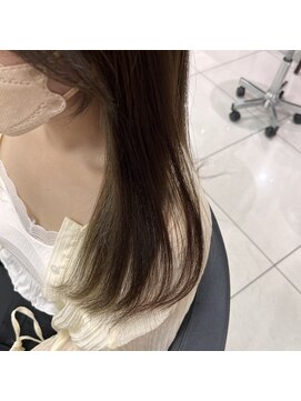 アッシュ 吉祥寺店(Ash) 流せるサイドバングand2種類のグレージュカラー