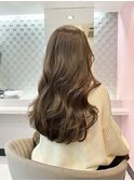 レイヤースタイルに合う◎オリーブベージュ