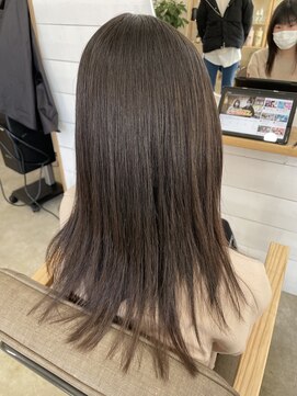 プラスモア(+moi) 縮毛矯正スタイル