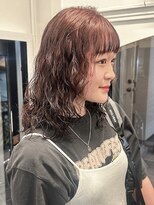 ラレイ ハラジュク(Lalei harajuku)&nbsp;【白石】大きめスパイラル/明るめピンクブラウン/ブリーチなし