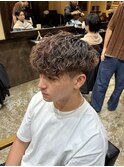 波巻きパーマツイストスパイラルパーマスペインカール