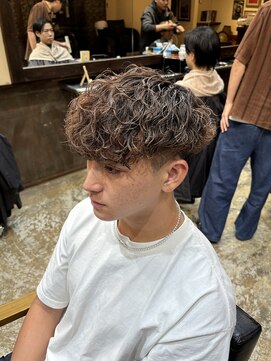 シリー 南風原店(SILLY) 波巻きパーマツイストスパイラルパーマスペインカール