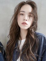 ギークス(GEEKS)&nbsp;【GEEKS渋谷】アッシュグレージュ/透明感/ロングレイヤー/ウルフ