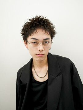 ラヴィズムバイフィフス(LUVISM by fifth) スパイキーショートツイストスパイラル刈り上げ万代新潟駅