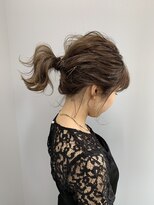 ロッコイースト(ROCCO east)&nbsp;【ROCCOeast 八王子】ポニーテールアレンジ♪