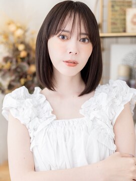 カバーヘア ブリス 川口(COVER HAIR bliss) 大人可愛いココアブラウン前下がりミニマルボブa20代30代40代