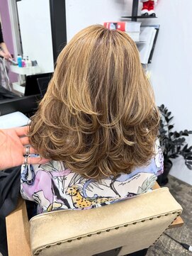 レイヤーカット/ハイライト/ベージュ/髪質改善/ケアブリーチ