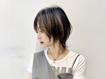 ダブルトーキョー シブヤ(W-TOKYO SHIBUYA)の写真/どこから見ても小顔に見えるひし形シルエット「ネオウルフ」自分ウケはもちろん周りからも褒められるヘア*