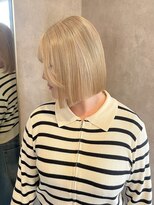 リエンス(RIENS)&nbsp;ブロンドベージュ×切りっぱなしボブ【藤澤 雪乃】