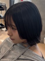 アウラ(AURA)&nbsp;レイヤーボブ/おしゃれ女子ウルフヘア／顔周りレイヤー/ブリーチ