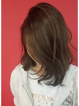 ヘアー アンド メイク アーム(hair and make ame) アラフォー女性に!うる艶カラー