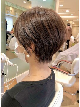 レンジシキチジョウジ (RENJISHI KICHIJOJI) 束感艶感ショート【RENJISHI KICHIJOJI】