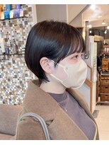 ネオリーブアイム 横浜西口店(Neolive aim)&nbsp;マッシュバングショートで小顔に　丸みとくびれで襟足まとまる