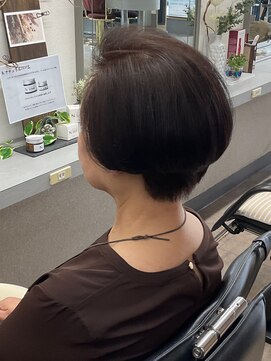 千代田美容室 70代白髪染め★キラ髪ペインター