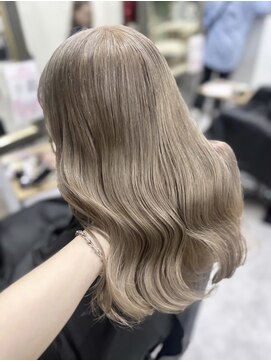 リア(riah) ミルクティーベージュダブルカラーインナーカラーケアブリーチ