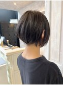 福山人気刈り上げ前下がりショート髪質改善ストレート10代20代