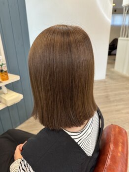 フェルーチェ ヘアー アトリエ(FELUCE hair atelier)の写真/グレイカラーでも明るく染められる！気になる白髪も、しっかりカバーしつつ、あなたに似合う色味を実現♪