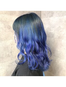 キャラ シャローネ 池袋(Chara Chalone) 派手髪!ブルーカラー【岸雄一】