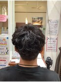 ツイストスパイラルパーママッシュソフトツーブロック黒髪ヘア