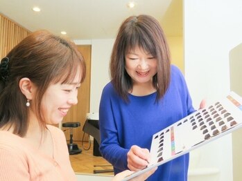 イリエ(IRIE)の写真/経験豊富なスタイリストのマンツーマン施術◎プライベートサロン【IRIE】で心も身体もリラックスできる♪