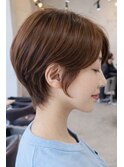 耳掛けショートボブ韓国丸みショートカットミルクティーベージュ
